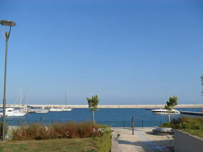 Mersin Marina restoran atmosferi